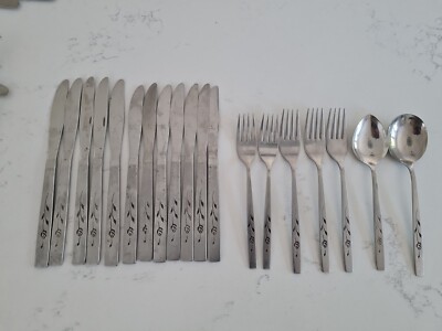 19 x Oneida Capistrano Besteck Messer Gabeln Löffel