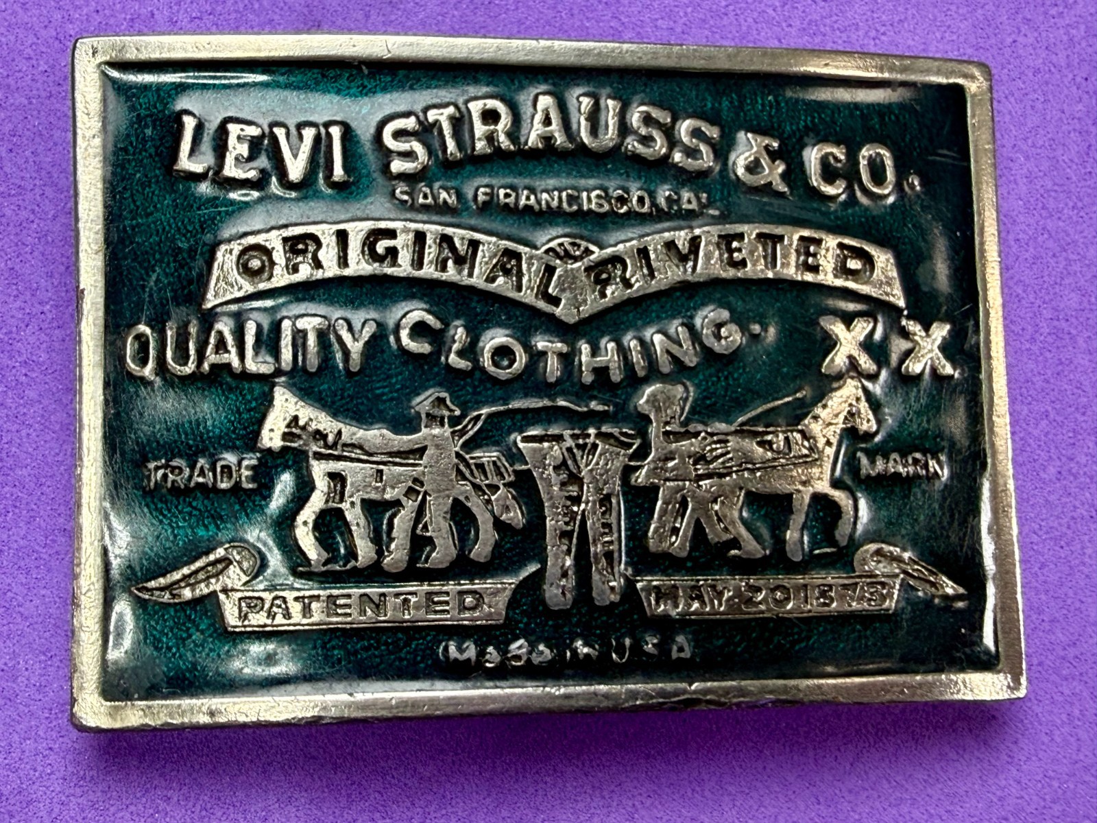 Levi Strauss Co Label Original Riveted Promo Vintage Green Enameled Belt Buckle  thumbnail 12