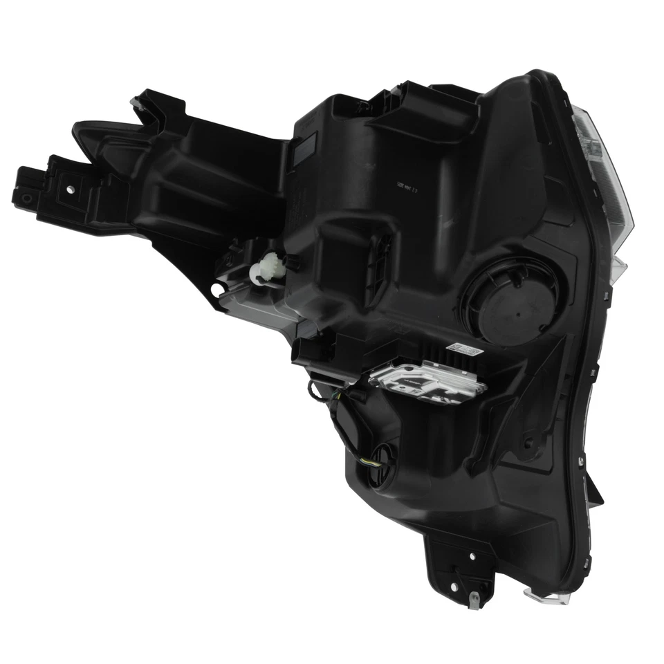 OEM NEW 2024-2025 Chevrolet Trax Front Head Light Lamp Assembly 42928408 - Image 3 of 4