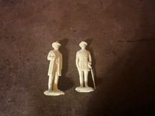 Vtg. Marx General Grant and General Lee Figures-cream colored