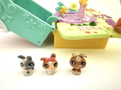 Littlest Pet Shop LPS Teeniest Tiniest Pop-Up Play Set Bunny Rabbit Bunnies 2016