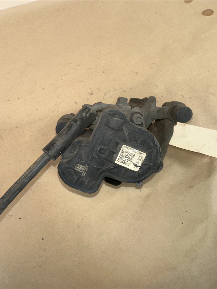 Pinzas freno trasero izquierdo audi a3 2015-2018 oem Foto 4 de 4