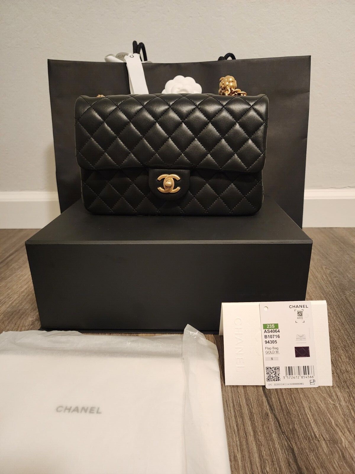 NEW CHANEL 23S Black Lambskin Small Flap with Adjustable Charm Handle w/ receip