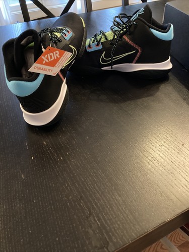 kyrie flytrap 4 black lime