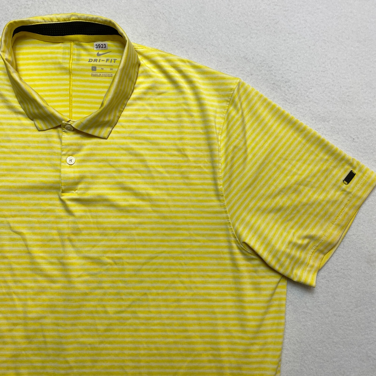 Tiger Woods Nike Polo Shirt Mens XL Yellow Short Sleeve Dri-Fit  thumbnail 3