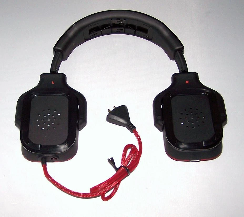 Mad Catz Tritton Gears of War 3 Dolby 7.1 Gaming Headset