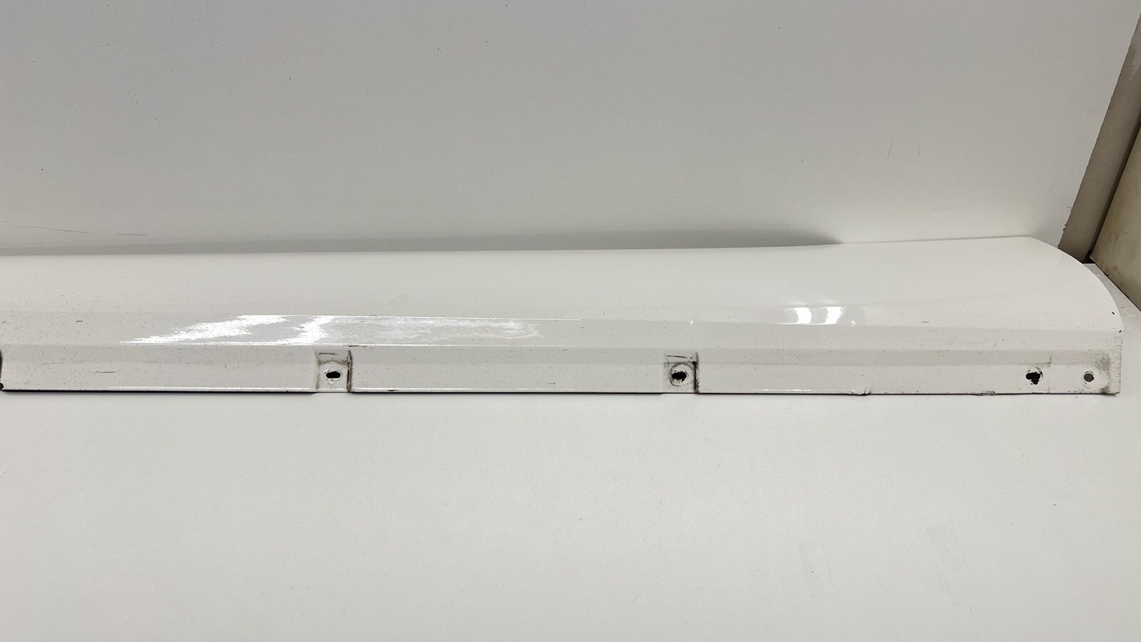 13-18 BENTLEY FLYING SPUR DRIVER LEFT SIDE SKIRT ROCKER PANEL COVER TRIM OEM