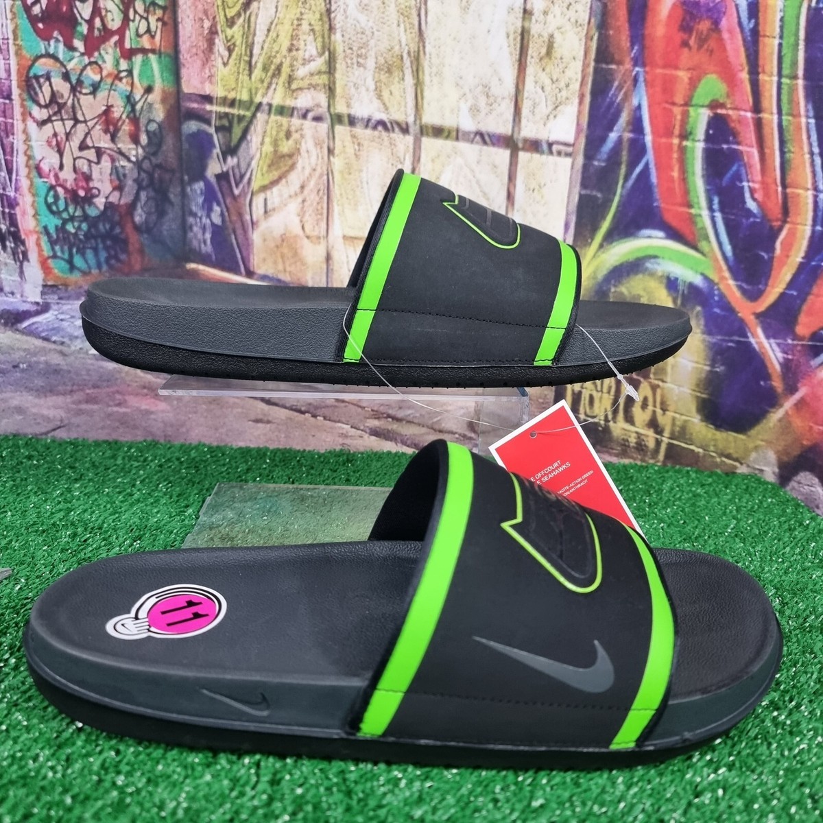 Nike Seattle Seahawks Off Court Comfort Slides Sandals Men\'s Size 11 Black New Nike Seattle Seahawks Off Court Comfort Slides Sandals Men main image 4