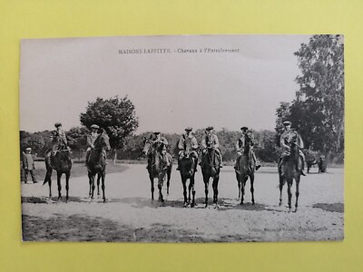 cpa HÄUSER LAFFITTE Rennplatz PFERDE zum TRAINING Jockeys Reiten