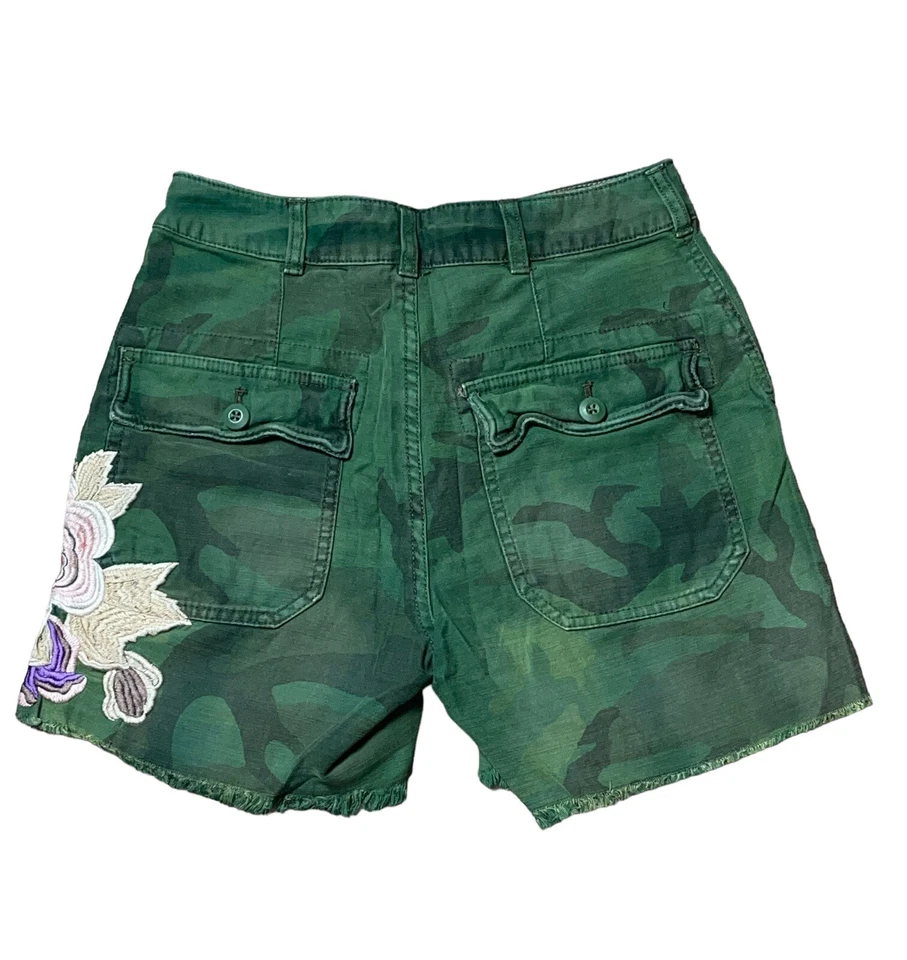 Free People скаут камуфляж вышитый цветочный богемное высоты потертый армия шорты размер 0 - Изображение 4 из 4