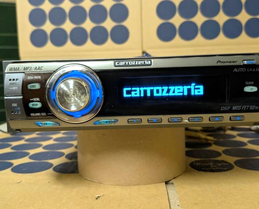Pioneer DEH-P070 カーオーディオ 本体 美品 作動確認済み Pioneer Carrozzeria DEH-P070 1DIN Car Audio CD MP3 WMA AAC DSP