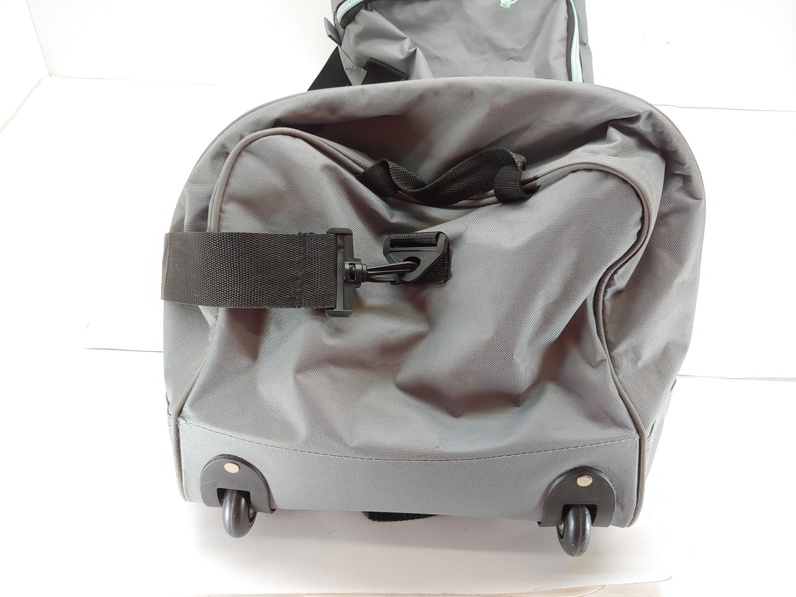 RC Racing Starter Set: Duffel Bag Hauler, Car Stands Pit Mat Tools Tape Traction