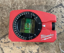 Milwaukee 48-22-5102 360° Locking Pocket Lev...