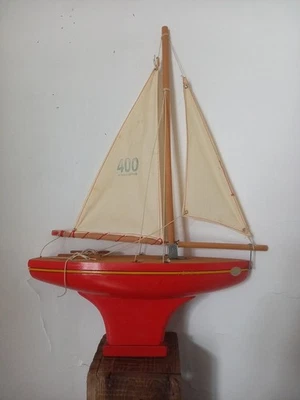 TIROT 400 Bateau voilier de bassin Bois Hetre Bretagne France Collection Vintage - Photo 1/4