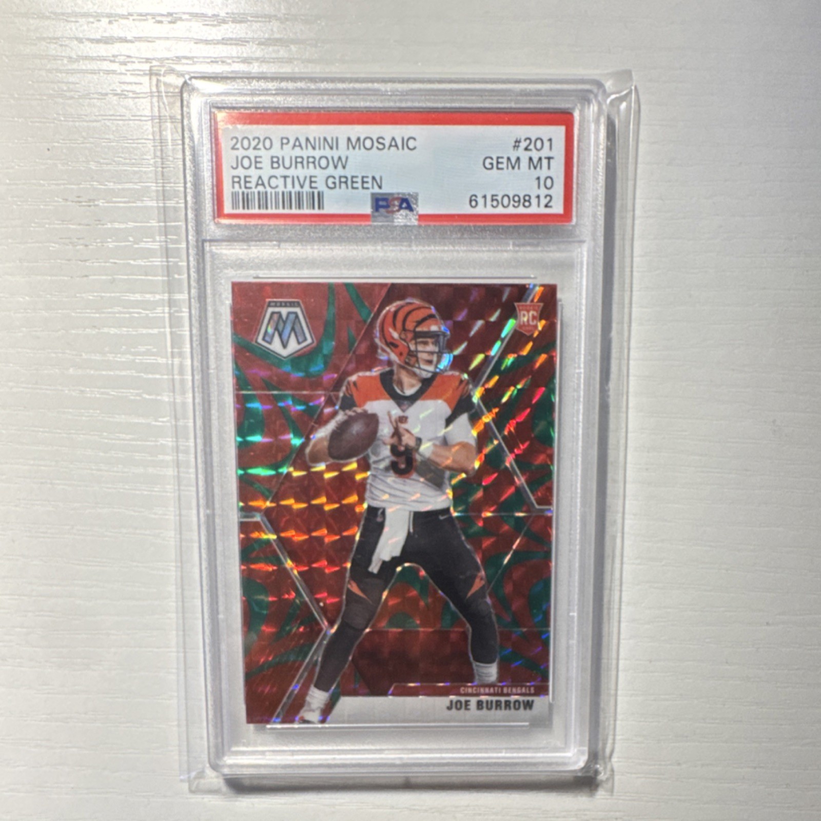 2020 Panini Mosaic Joe Burrow #201 Reactive Green Rookie PSA 10 Bengals