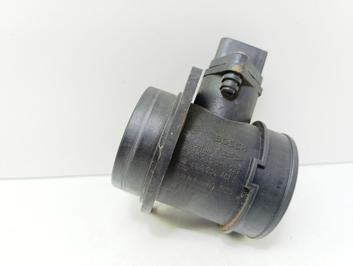 Volkswagen Golf IV 2000 Diesel kW Luftmassenmesser Luftmengenmesser UST125425