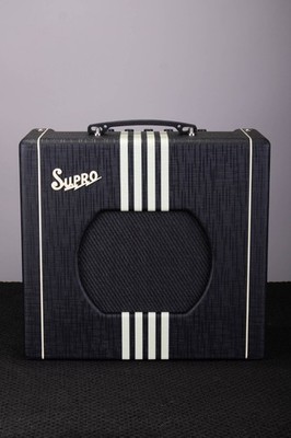 Supro Delta King 10 1 x 10-inch 5-watt Tube Combo Amp - Black and Cream