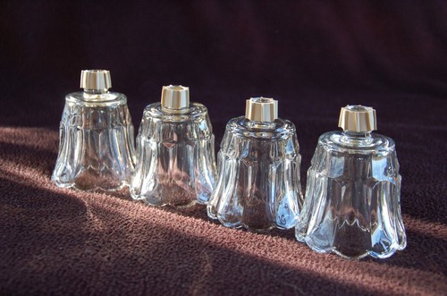 Set of 4 STARLIGHT ~Home Interiors ~ HOMCO Clear Glass Peg Votive Candle Holders