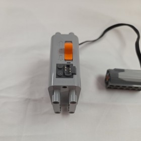Genuine LEGO Power Functions M-Motor & 9V Battery Box, 8881 & 8883. Tested.