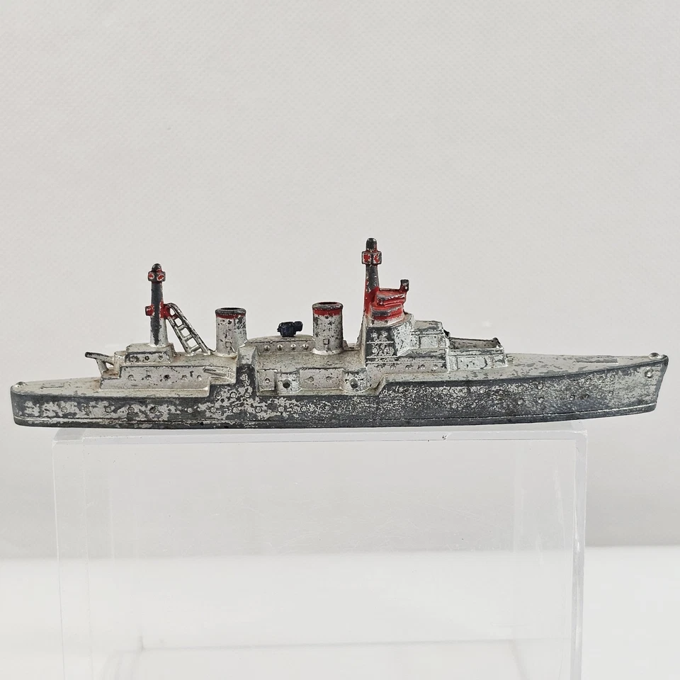 Tootsie Toy Boat Battleship WWII Destroyer Cruiser Navy Metal 5.5" USA Vtg - Image 2 of 4