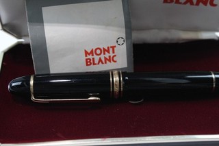 Vintage Montblanc Meisterstuck No.149 Fountain Pen Writing 18ct Nib Boxed