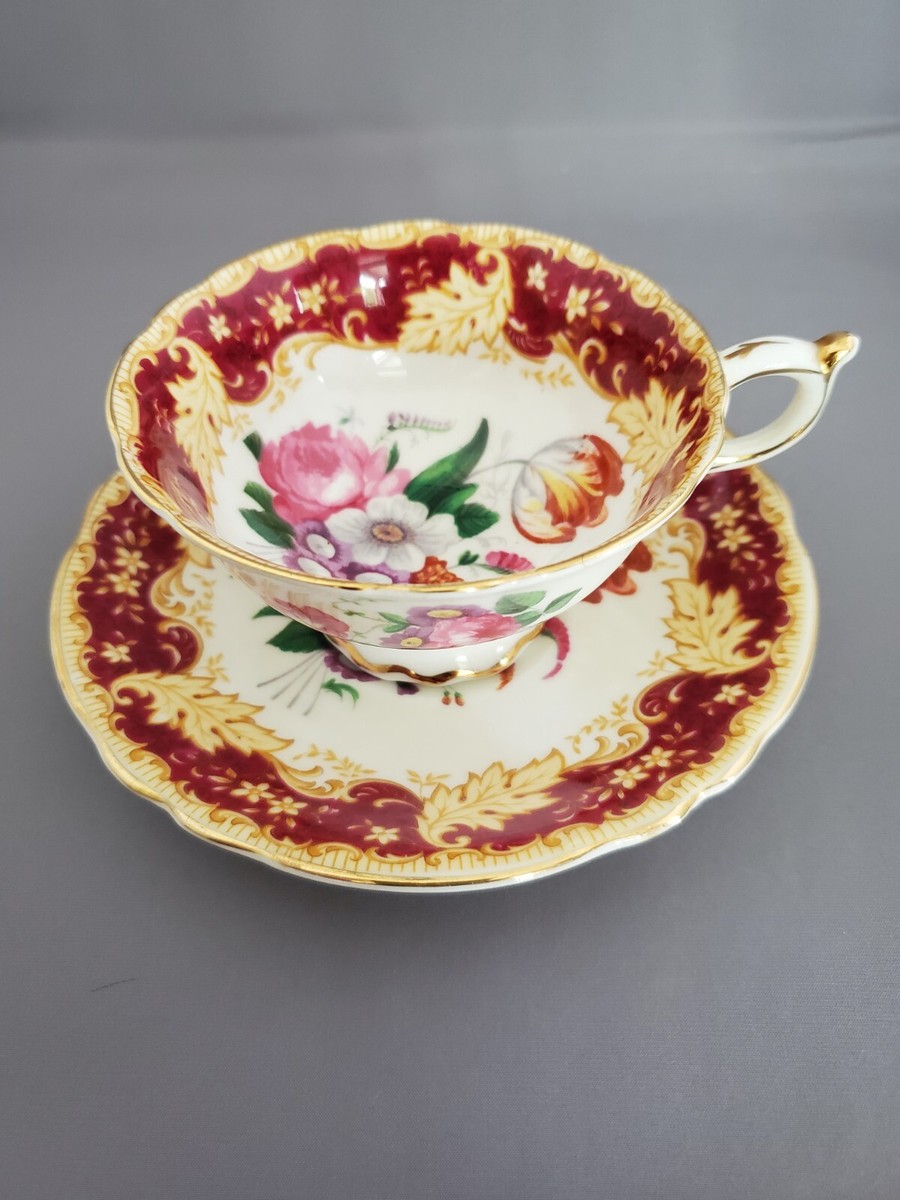 VINTAGE PARAGON FINE BONE CHINA SPECULATOR FLORAL TEA CUP AND
