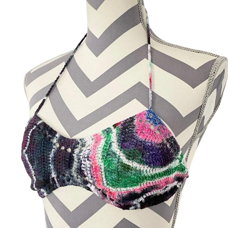 Handmade Crochet Knit Bralette Womens Size Small Adjustable Gray Pink Halter - Imagem 2 de 4