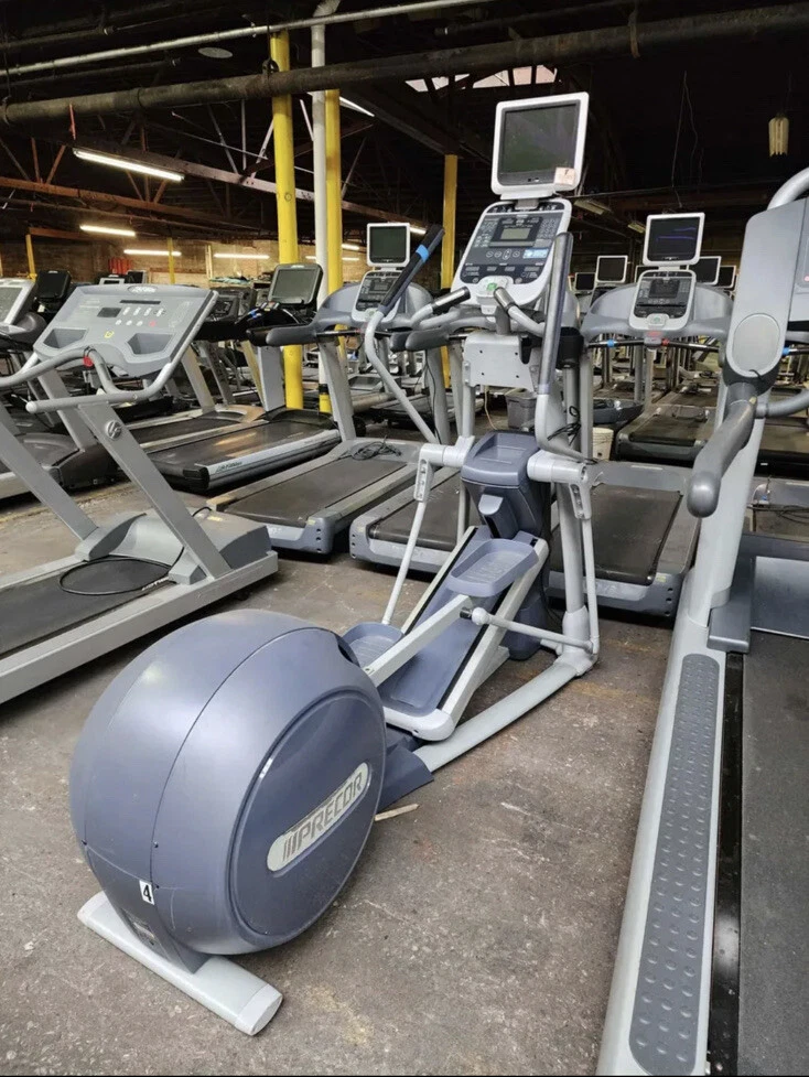 Precor EFX 576i Elliptical Crosstrainer