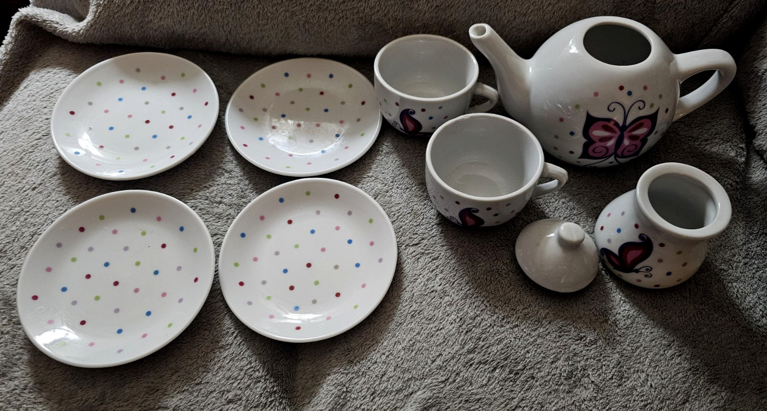 Ceramic Miniature Child's Tea Set ~chasing Butterflies~9 Pie