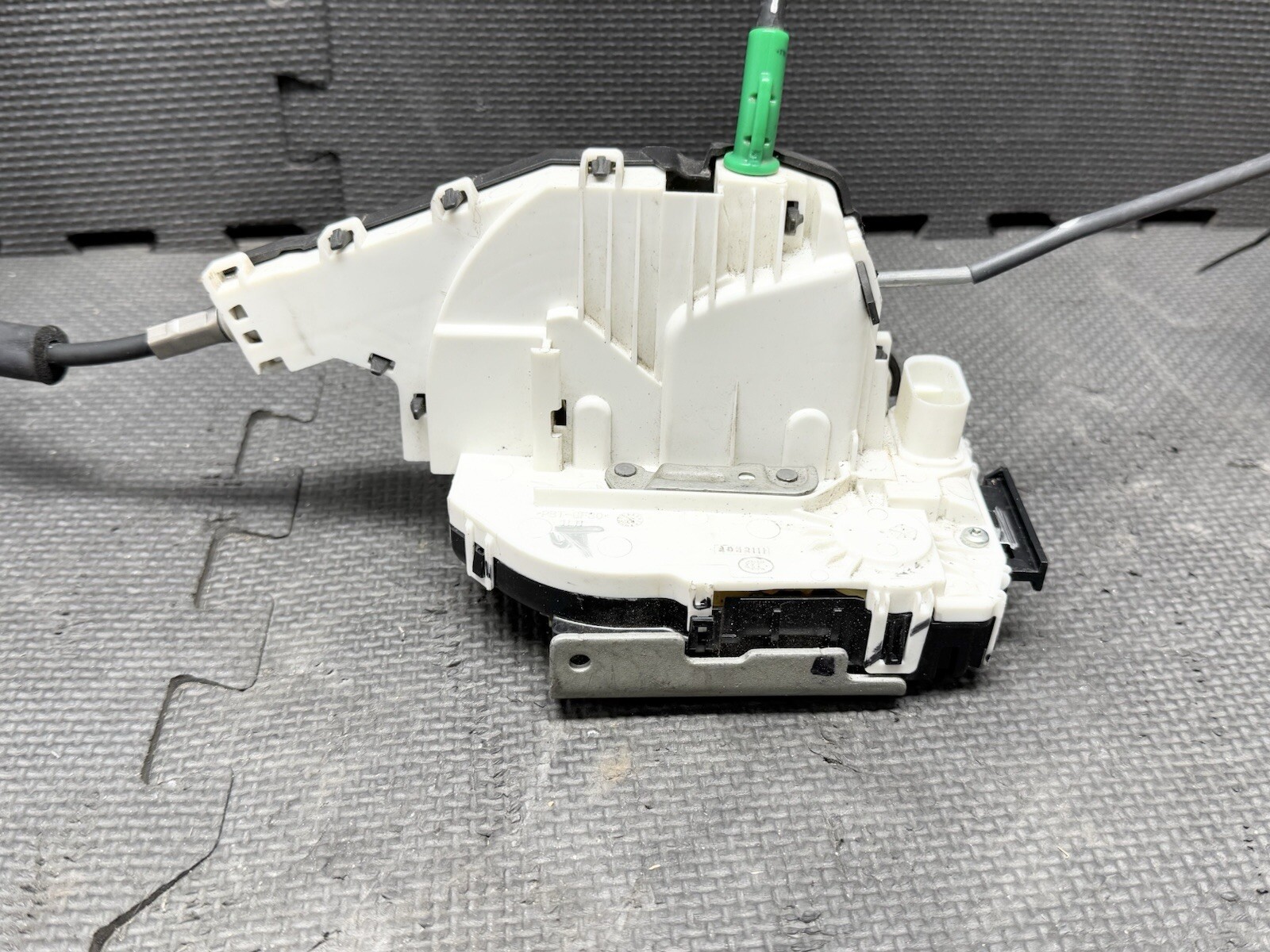 ⭐️2014-2017 Maserati Ghibli M157 Rear Left Side Door Lock Latch Actuator OEM