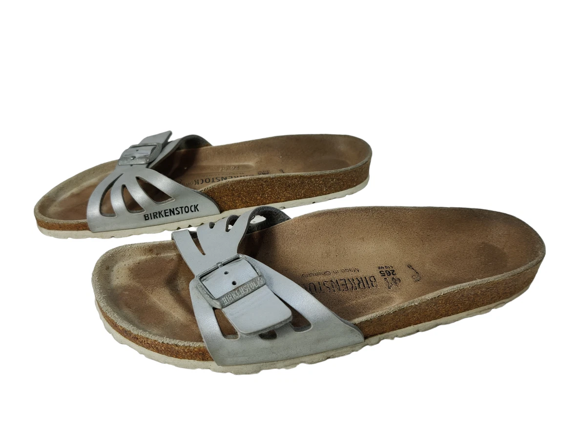 Birkenstock hotsell flat sandals