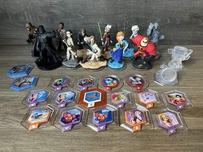 30 Piece Disney Infinity 1.0 - 3.0 Mixed Lot of Figures, Playsets, Power Discs