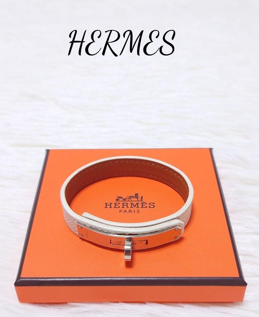 Hermes Kelly White Leather Bracelet Engraved No Box Used 16.5cm Excellent