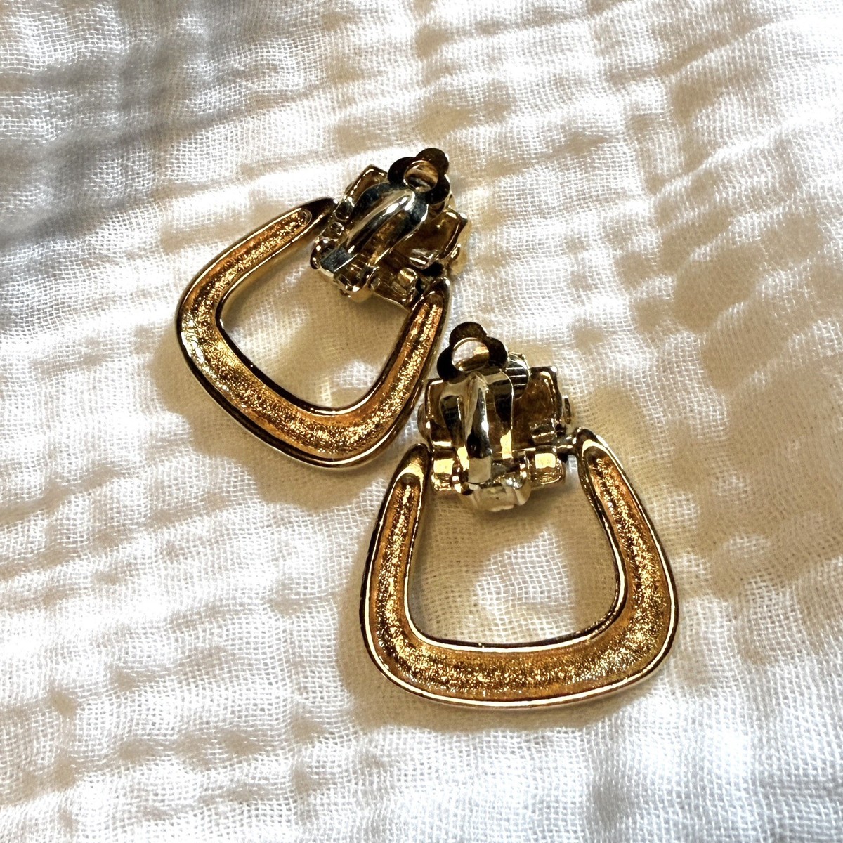 Vintage Japan Gold Shell Clip On Earrings Large Statement Retro
