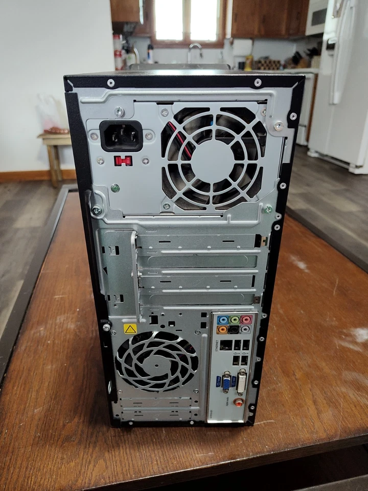 HP Pavilion P7-1037c - Image 3 of 4