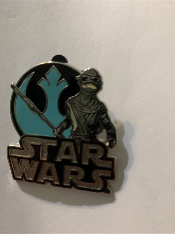 Star Wars Rey Pin 