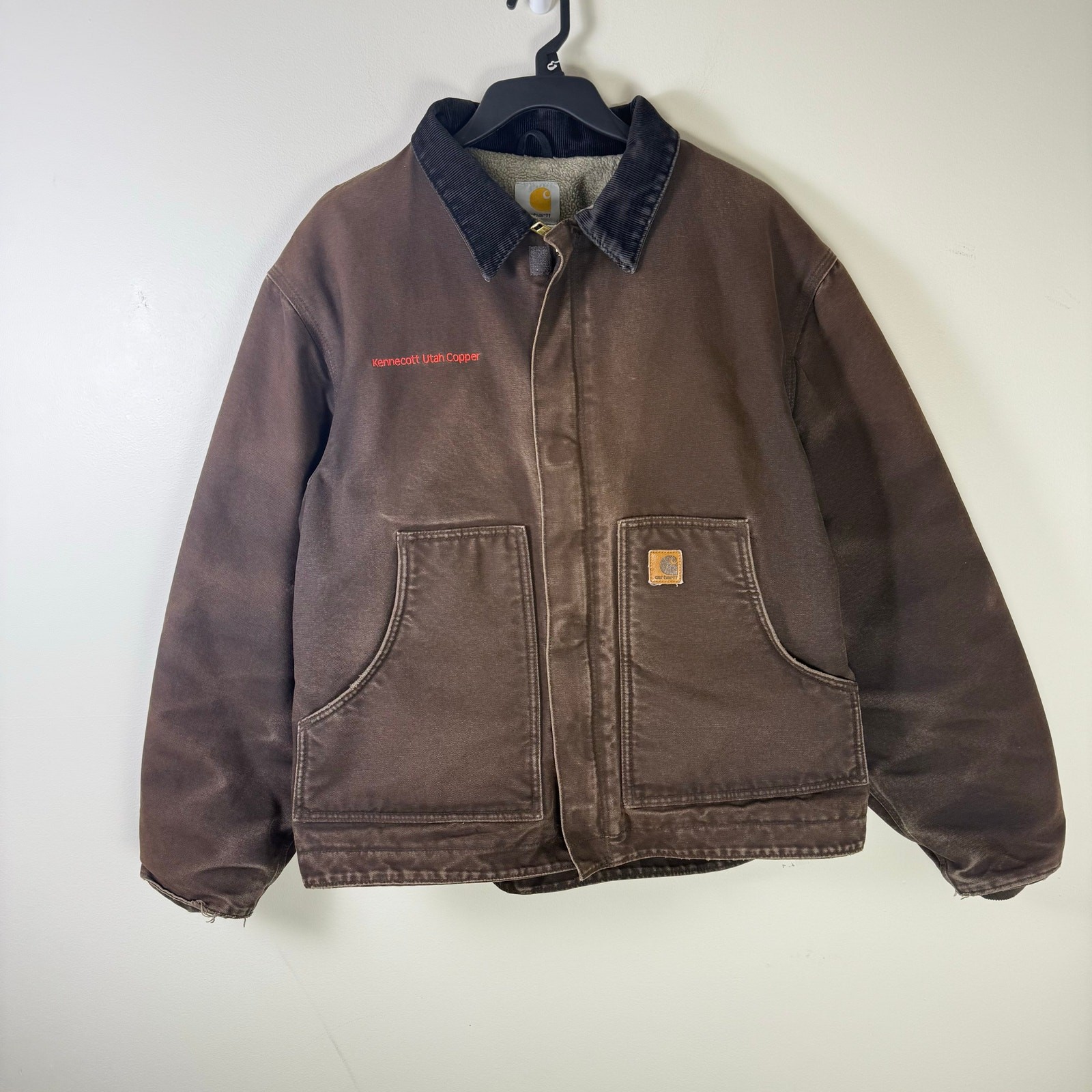 Vintage Carhartt J184 Arctic Sherpa-Lined Work Jacket Dark Brown XL