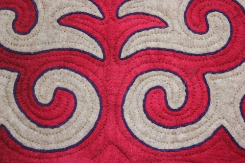 Handmade Area Rug SHYRDAK Traditional Kyrgyz Wool Felt Carpet Red grey - Picture 2 of 6