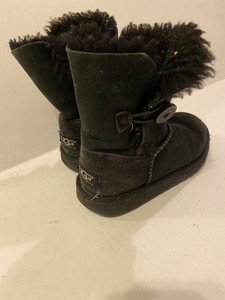 ugg one button bailey boot