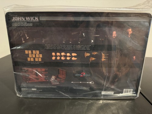 Mezco One: 12 - John Wick: Chapter 2: John Wick Actionfigur Deluxe Edition - Bild 10 von 10