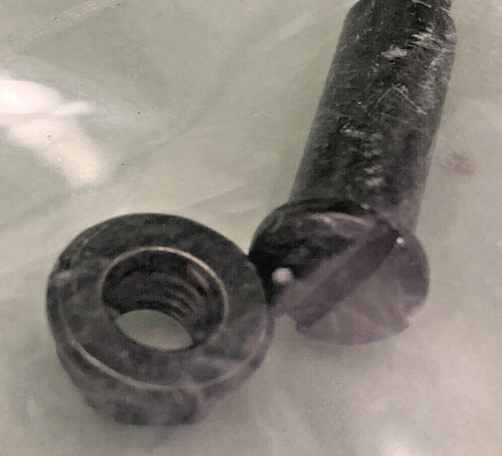 I-D [UK] Spring No. 362 2021 舐達麻 掲載号 RDC Sensor Bolt - BMW F Bike, K Bike, Hexhead; 36 23 8 521