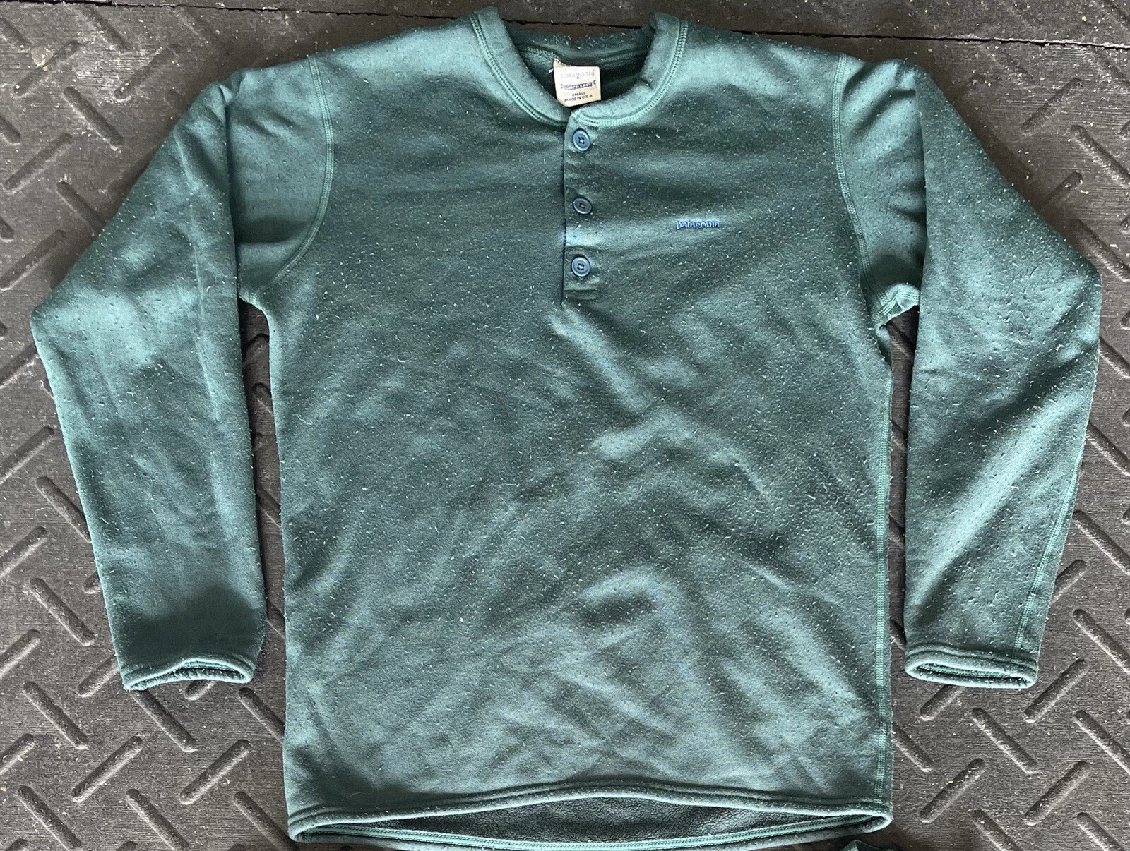 Vintage 90s Womens Patagonia Capilene size Small 2 Fleece Base Layer Top