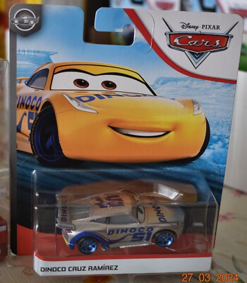 DISNEY PIXAR CARS CRUZ RAMIREZ'S HAULER & SILVER DINOCO CRUZ