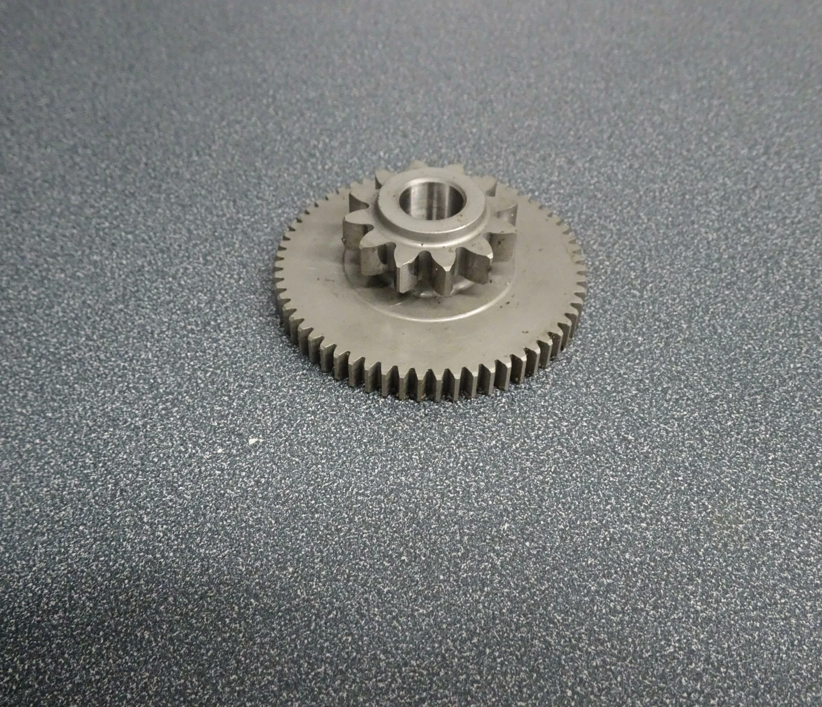 Yamaha OEM Engine Motor Idler Idling Starter Gear 8gc-15512-00-00 Phazer