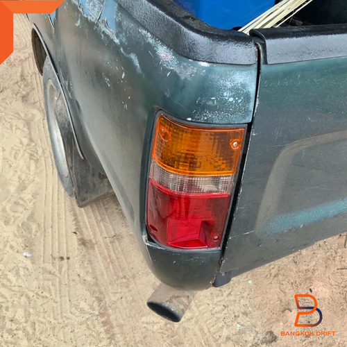 Amber Lens For Tail Lamp Rear Light Toyota Pickup 88-96 LN85 LN95 LN105 4Runner - Picture 5 of 11