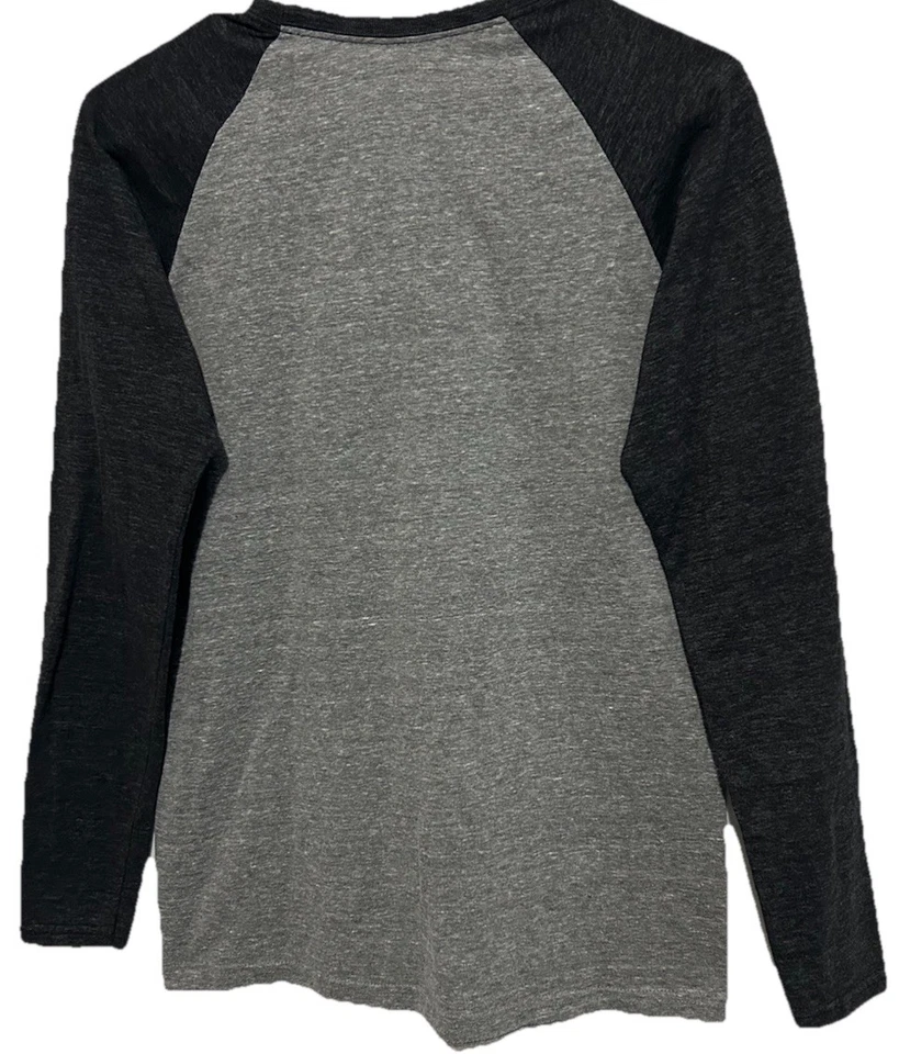 Camiseta DC Skate Raglán S Vintage Y2K Patinador Grunge Emo Timbre Camiseta Mujer’s Pequeña Foto 4 de 4