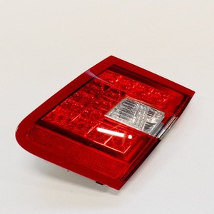 MERCEDES-BENZ E-KLASSE W212 2.1d 125 kW Heckklappen-Rücklicht rechts A2129060258