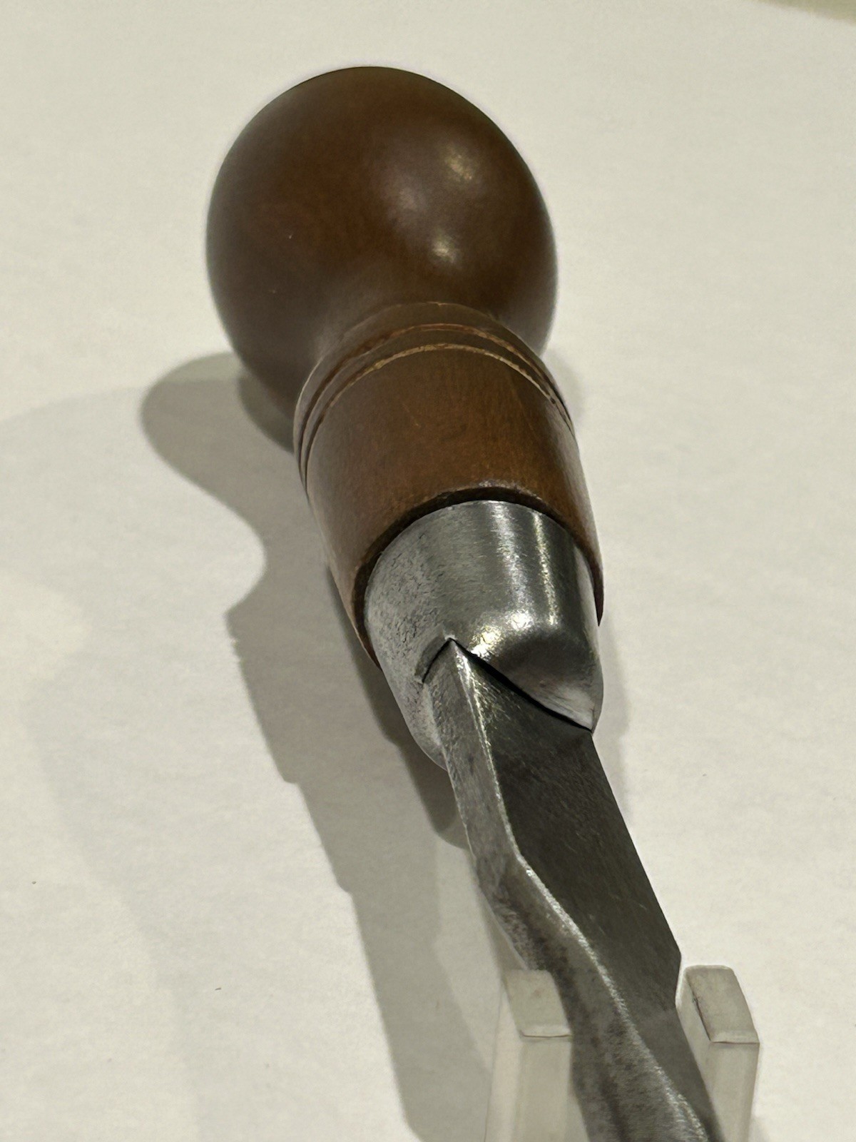 Vintage Carpenters Tools Wood Handle Turnscrew Screwdriver & 6” Wooden Level