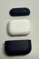 Apple AirPods Pro A2190 1st Generation MagSafe Wireless Charging Case