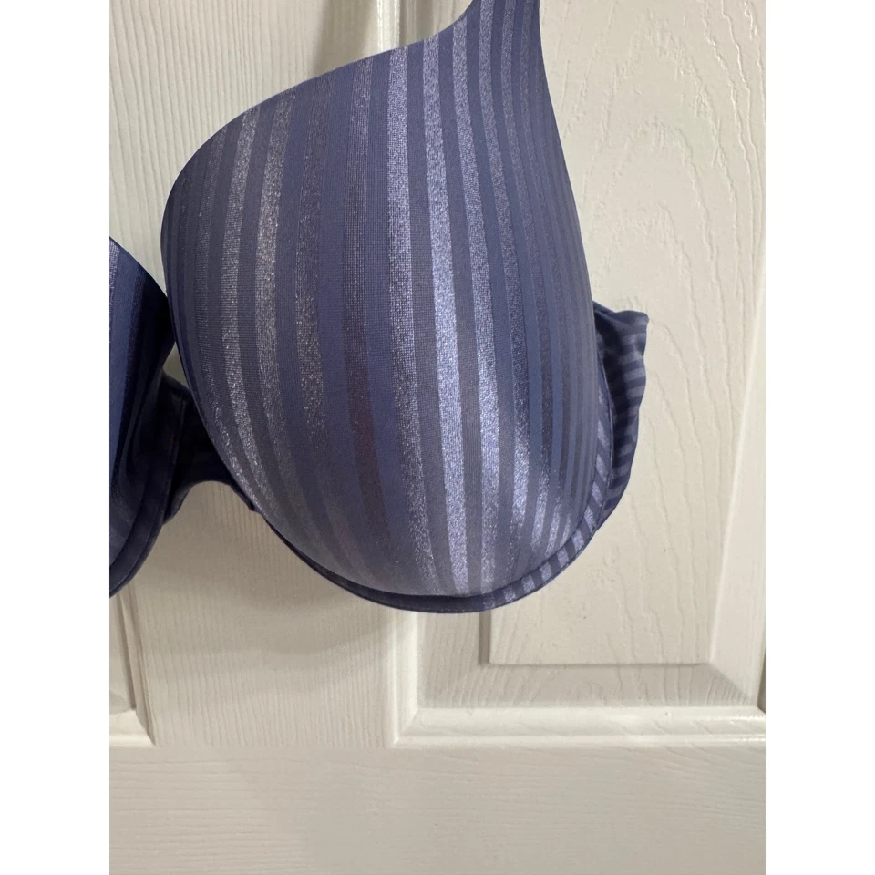 Victoria's Secret Camiseta Push Up Cobertura Completa Sujetador 36D Azul Rayas Foto 3 de 4